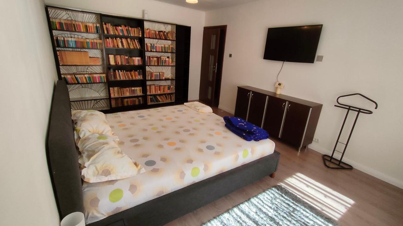 Duck Apartment Bucureşti Ngoại thất bức ảnh