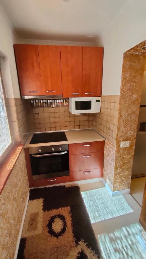 Duck Apartment Bucureşti Ngoại thất bức ảnh