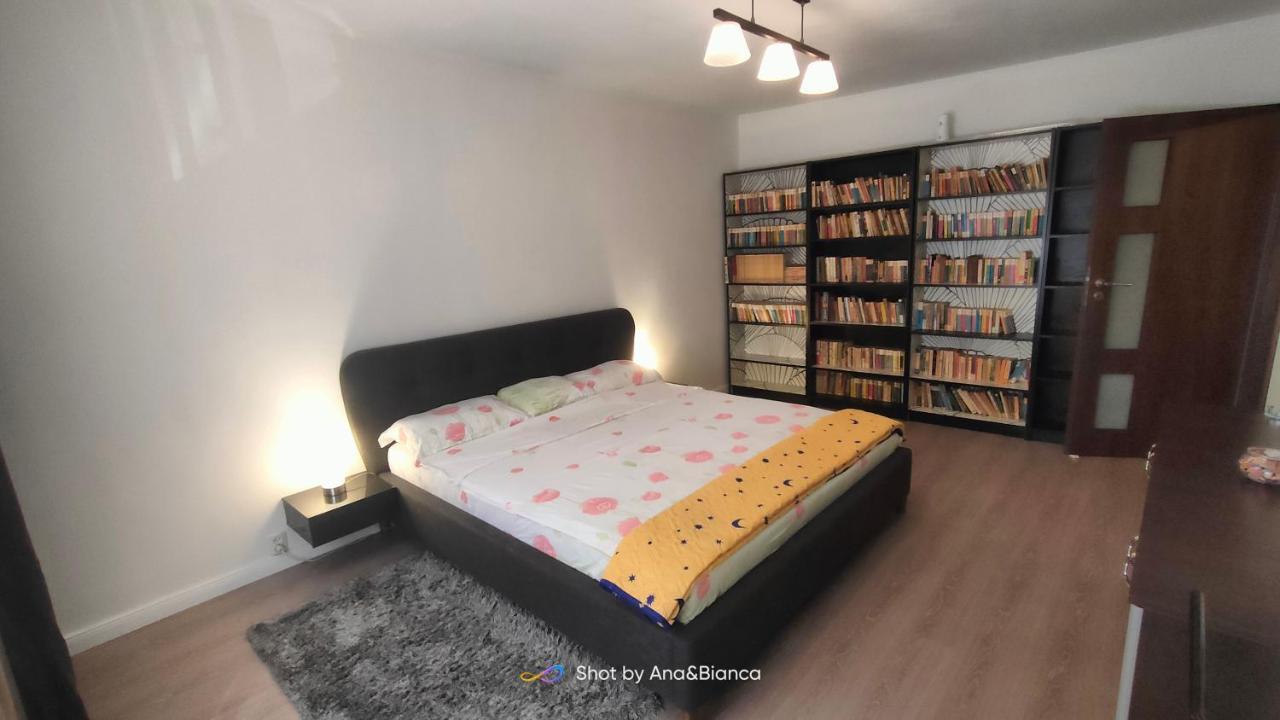 Duck Apartment Bucureşti Ngoại thất bức ảnh