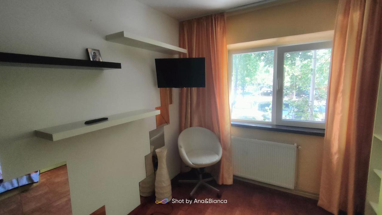 Duck Apartment Bucureşti Ngoại thất bức ảnh