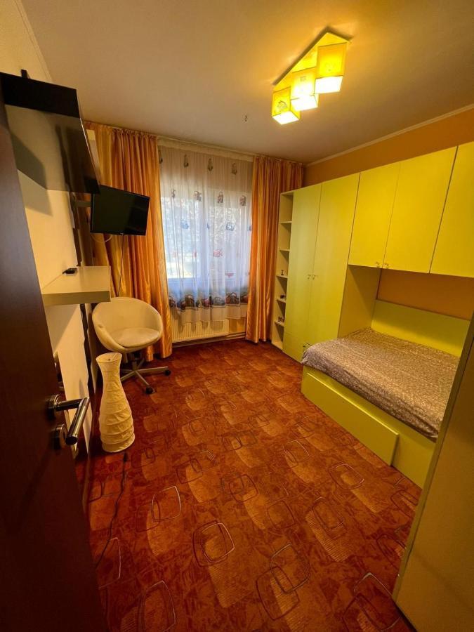 Duck Apartment Bucureşti Ngoại thất bức ảnh